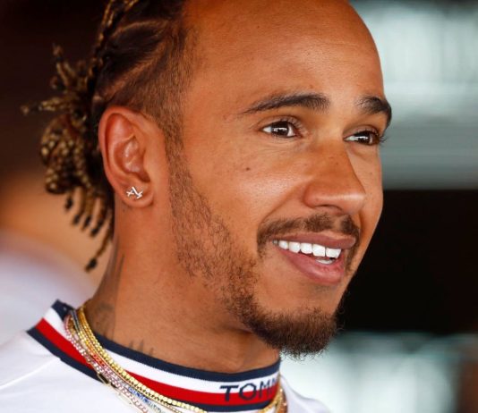 Formula 1 Mesaj IMPORTANT Lewis Hamilton Masina Mercedes 2024