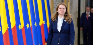 Minister Edukacji Wyjaśnienia OSTATNI CZAS Decyzje Rządu Studenci Szkoły Rumunii