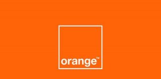 Orange Angriffs-Digi-Handy