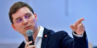 Europarlamentarul Roman cere Includerea Apartenentei UE NATO Constitutia Romaniei