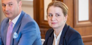 Bildungsminister 2 LAST-MINUTE-Ankündigungen Rumänien-Studentensendung Ligia Deca