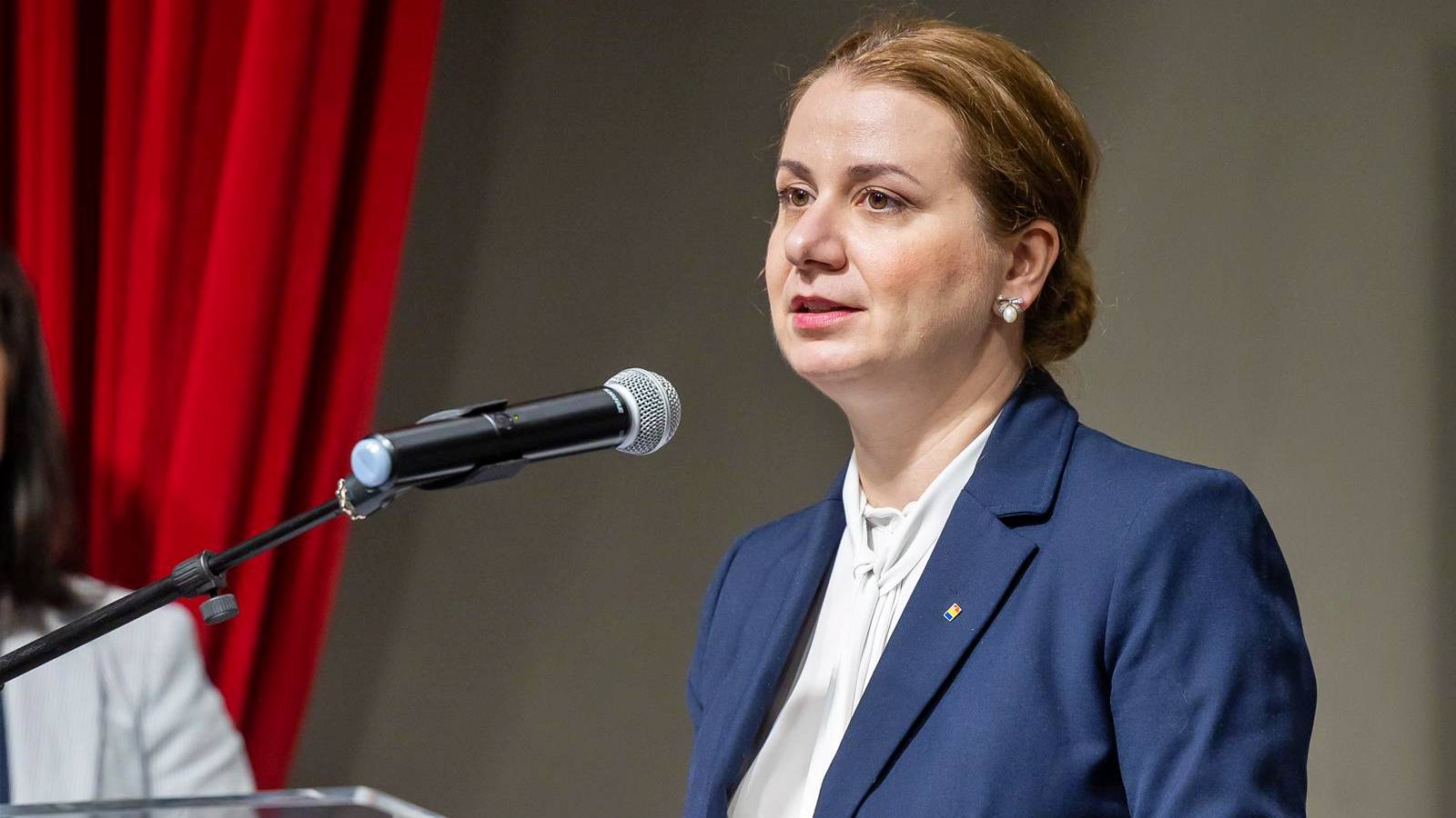 Ministrul Educatiei Ligia Deca Semneaza Ordin Important Masuri Impune Sistemul Invatamant