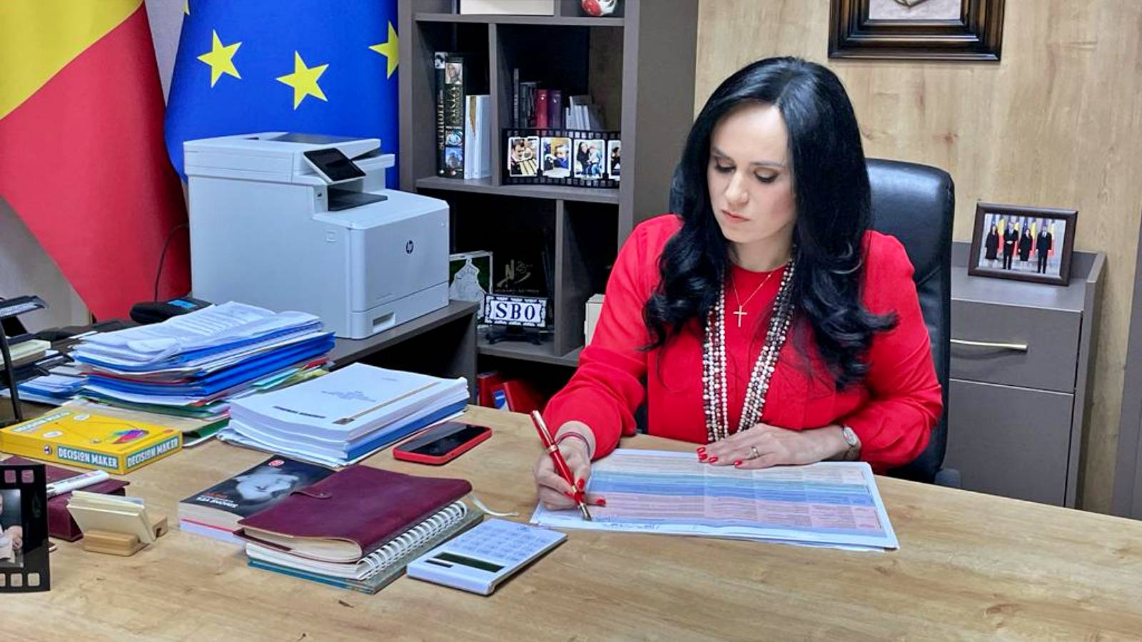 Simona Bucura Oprescu Anunta Masurile Ministerului Muncii Cresterea Angajarii Randul Tinerilor