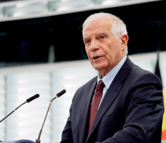 Josep Borrell begär att Europas försvarsindustri utvecklar orsaken till Ukrainakriget