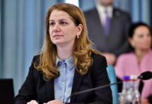 De minister van Onderwijs LAATSTE MOMENT Investeert honderden miljoenen euro's voor Roemeense studenten