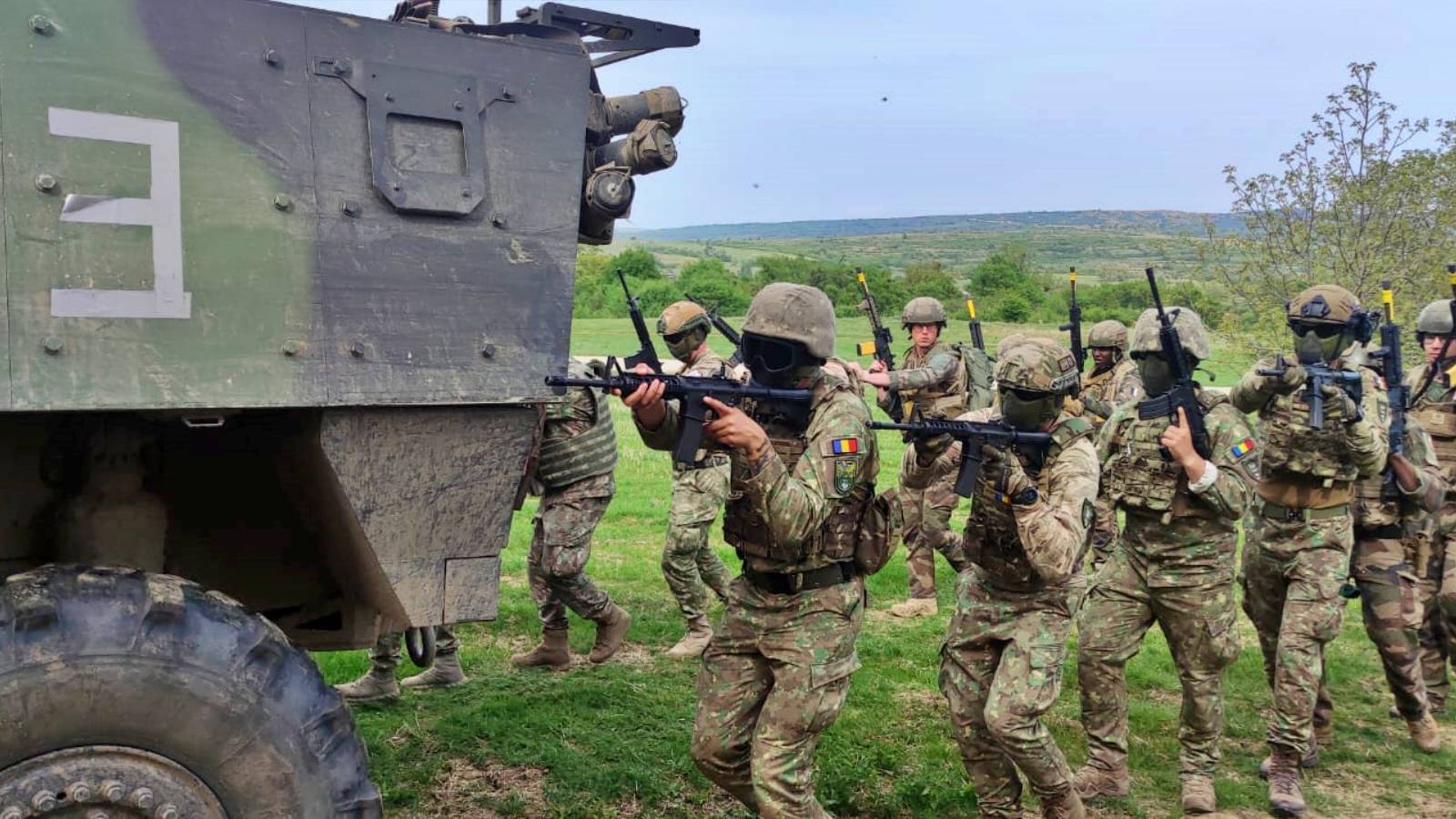 Nouvelles activités officielles de l'armée roumaine DERNIER MOMENT L'armée roumaine pleine de guerre