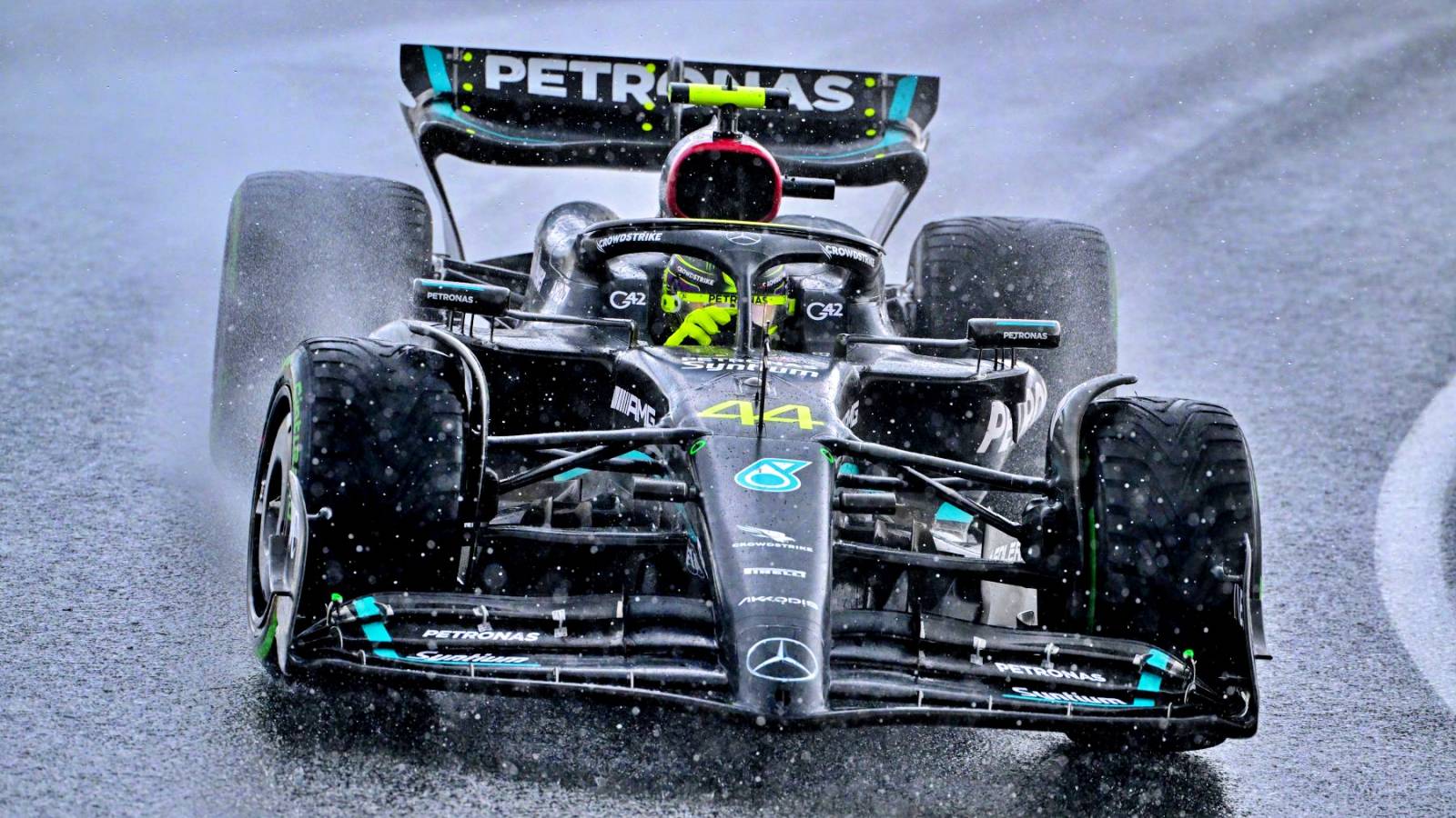 Formula 1 Official Announcements LAST MINUTE Mercedes Failure Lewis Hamilton Australia