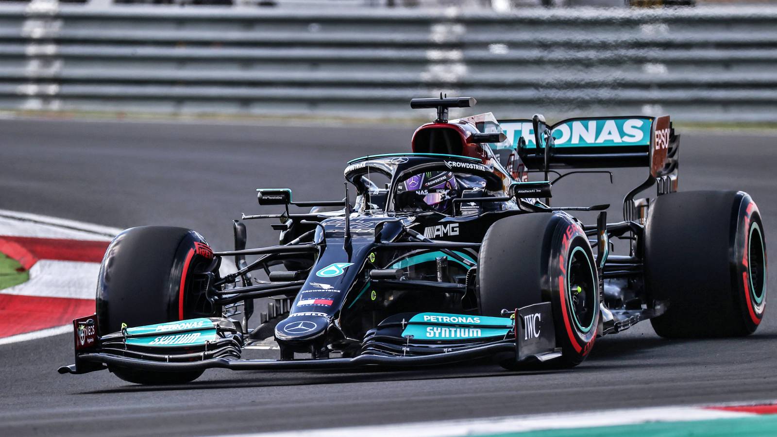 Formel 1 Lewis Hamilton förbluffar officiella meddelanden SISTA MINUTEN Mercedes Kina