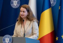 Undervisningsminister Officiel regeringsbeslutning LAST MOMENT Meddelelse til rumænske unge