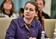 Undervisningsminister Ny officiel lovgivning SIDSTE ØJEBLIK Rumæniens uddannelsesenheder