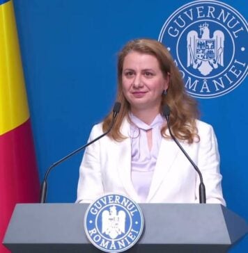 Opetusministeri Viralliset määräykset LAST MOMENT Koulutusyksiköt Koko Romania