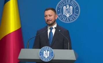 Miljøminister Officiel regeringsbeslutning SIDSTE ØJEBLIK MILLIONER rumænere