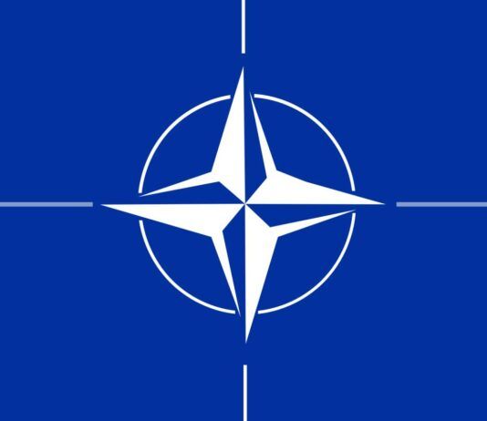 NATO Anunta Nu Planuieste Transfere Arme Nucleare Polonia