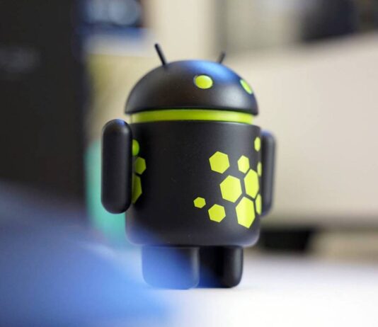Android moniajo