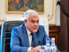 Försvarsminister Officiell åtgärd SISTA Ögonblick Omedelbar UPPMÄRKSAMHET Rumäner fulla av krig