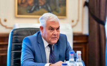 Ministro de Defensa Acción oficial ÚLTIMO MOMENTO Inmediata ATENCIÓN Rumanos llenos de guerra