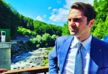 Sebastian Burduja Vorbeste despre Problema Inegalitatilor Sociale din Societatea Romaneasca Sebastian Burduja Vorbeste Problema Inegalitatilor Sociale Societatea Romaneasca