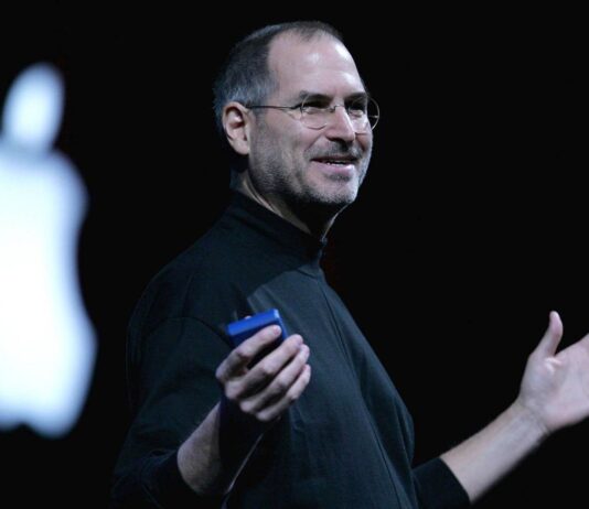 Cum a Prezis Steve Jobs Inteligenta Artificiala Generativa Acum Cateva Decenii (VIDEO)
