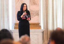 Promisiune Oficiala de ULTIM MOMENT a Simonei Bucura-Oprescu, Hotararile Guvernului pentru Romani Promisiune Oficiala ULTIM MOMENT Simonei Bucura-Oprescu Hotararile Guvernului Romani