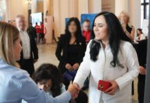 Restructurare Oficiala de ULTIM MOMENT a Simonei Bucura-Oprescu printr-o Hotarare de Guvern pentru Romania Restructurare Oficiala ULTIM MOMENT Simonei Bucura-Oprescu Hotarare Guvern Romania