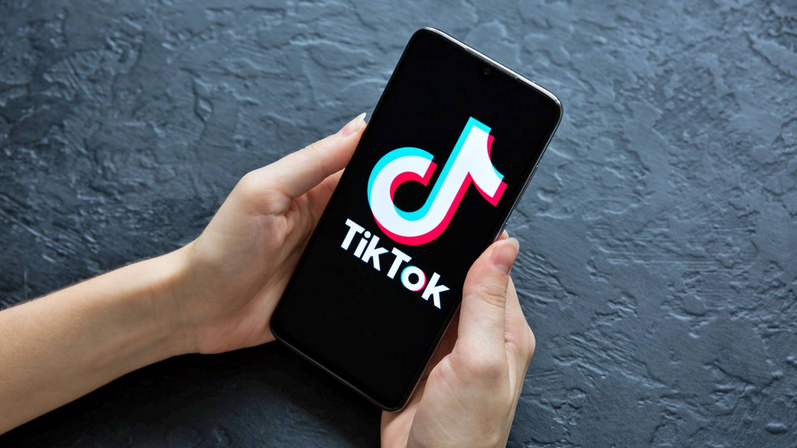 TikTok Anunta Restrictie Aplicatia iPhone Android