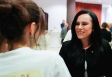 Importantele Initiative Oficiale de ULTIM MOMENT ale Simonei Bucura-Oprescu cu Hotarari ale Guvernului pentru Romani Importantele Initiative Oficiale ULTIM MOMENT Simonei Bucura-Oprescu Hotarari Guvernului Romani