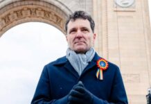 Indemnul de ULTIM MOMENT al lui Nicusor Dan pentru Romani Inaintea Alegerilor Prezidentiale Indemnul ULTIM MOMENT Nicusor Dan Romani Inaintea Alegerilor Prezidentiale