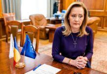 Propunerile de ULTIM MOMENT ale Elenei Lasconi si USR in Plina CRIZA Politica in Romania Propunerile ULTIM MOMENT Elenei Lasconi USR Plina CRIZA Politica Romania