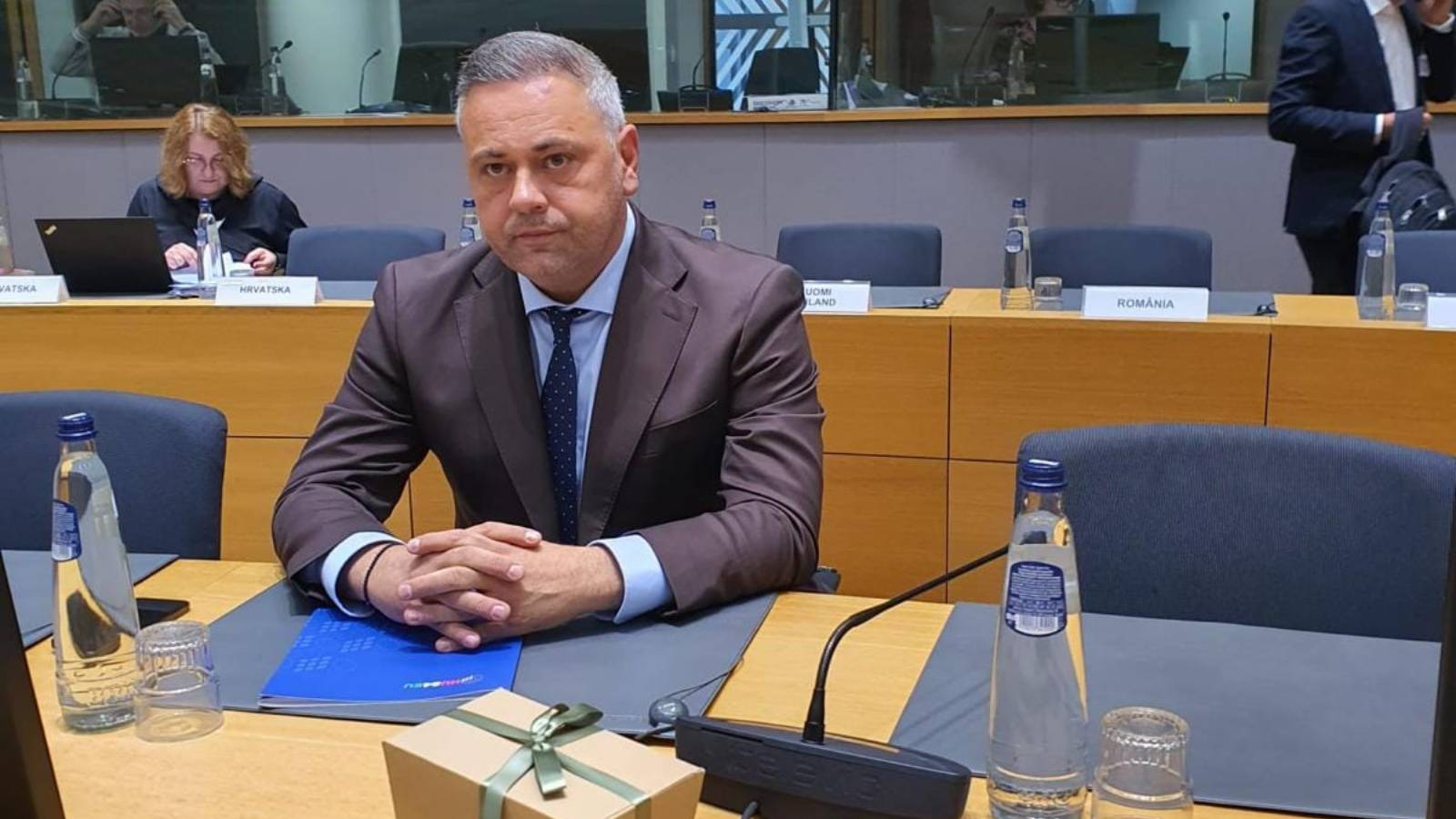 Decizia Normativa ULTIMA ORA Florin Barbu Necesara Incadrarii Drepturilor Legale Romanilor