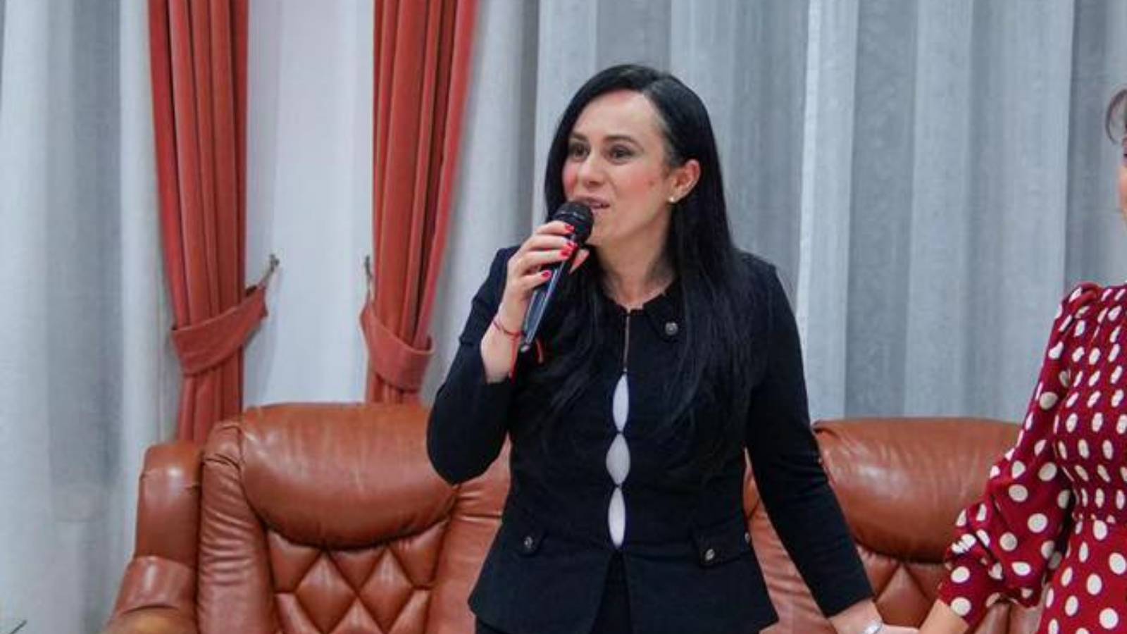 2 Initiative Oficiale ULTIMA ORA Simonei Bucura‑Oprescu Vizand Masuri Romania UE