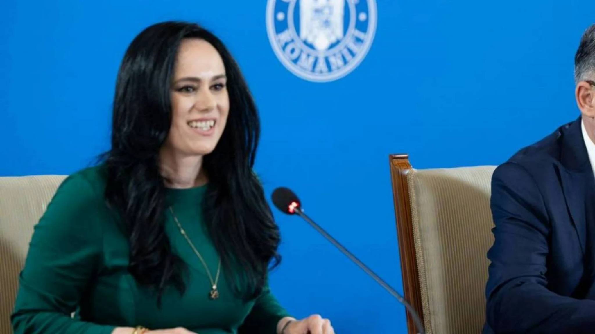 Actul Dispozitiilor Oficiale NECESARE Semnat Simona Bucura‑Oprescu Aplicare Multi Romani