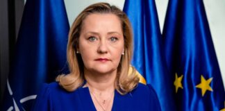Elena Lasconi IRONIZEAZĂ Victor Ponta Anunță Prioritățile Președinte României