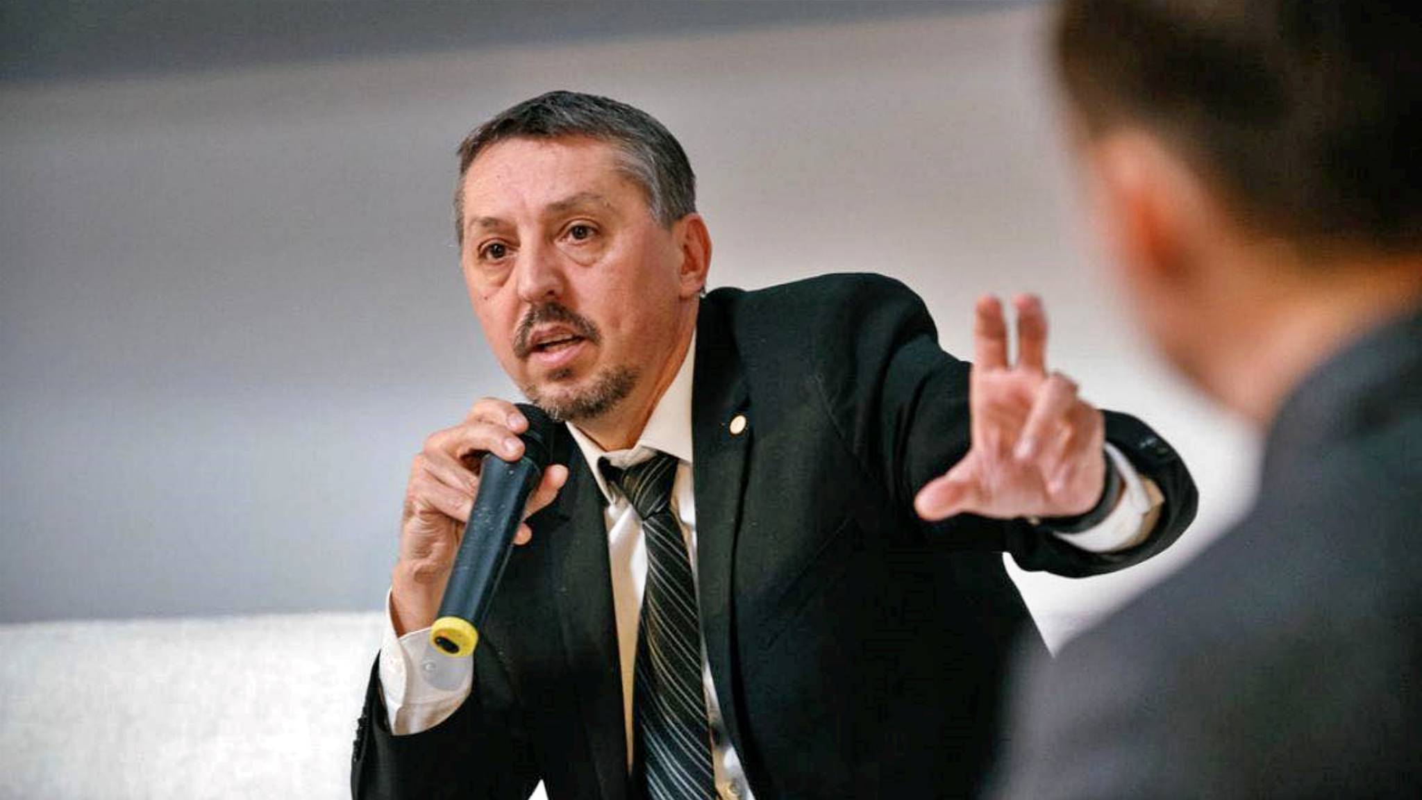 2 Informari Oficiale ale Ministrului Educatiei de ULTIMA ORA Vizand Actiuni pentru Invatamant
