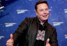 Elon Musk amenintat apple elimine iphone