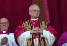 Papa Leo Ales Cardinalii Vatican Cine Este Noul Papa Roma