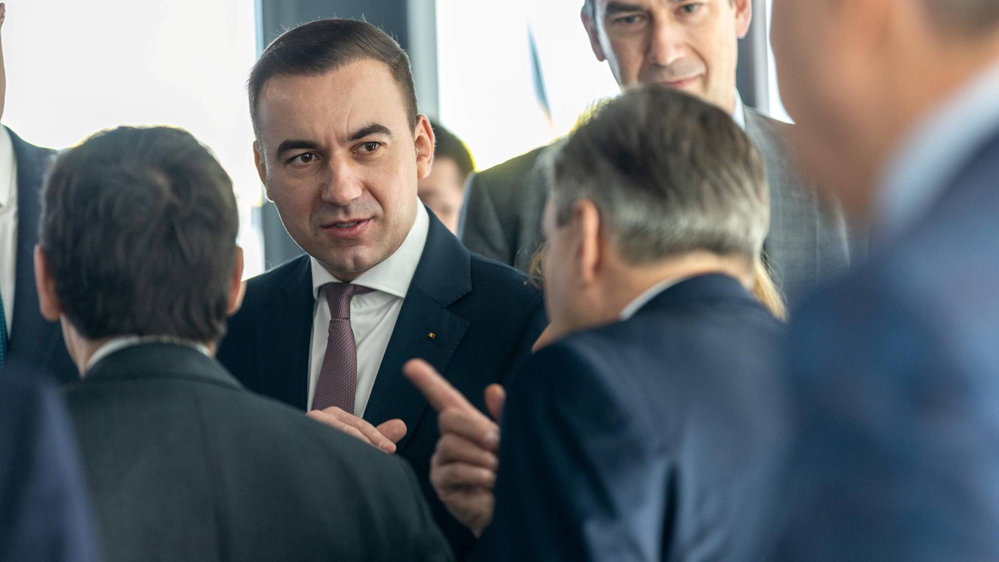 Romania mai PUTERNICA prin 3 Initiative de ULTIMA ORA Anuntate de Ministrul Economiei in Fata Romanilor