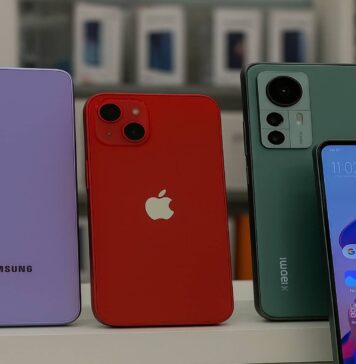 Promotii la telefoanele resigilate la eMAG