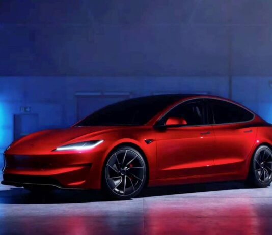 tesla model y model s plaid 2025