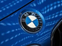 BMW Apple Refuză CarPlay Ultra