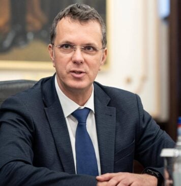 Informarile ULTIMA ORA Ministrului Apararii Actiunea Viitorul Romaniei
