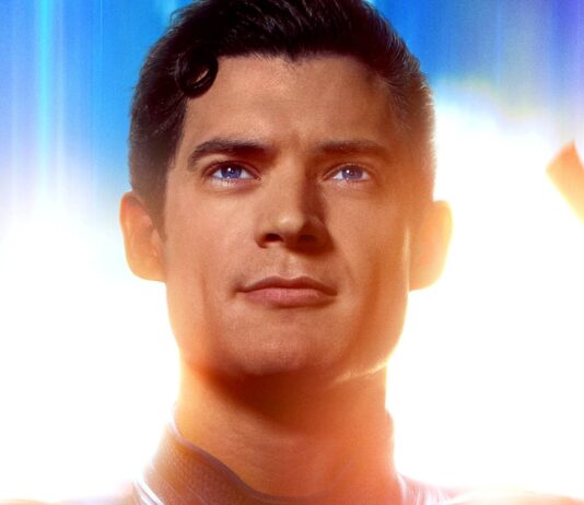 Superman Succes EXPLOZIV Cinematografe Confrunta Warner Bros.