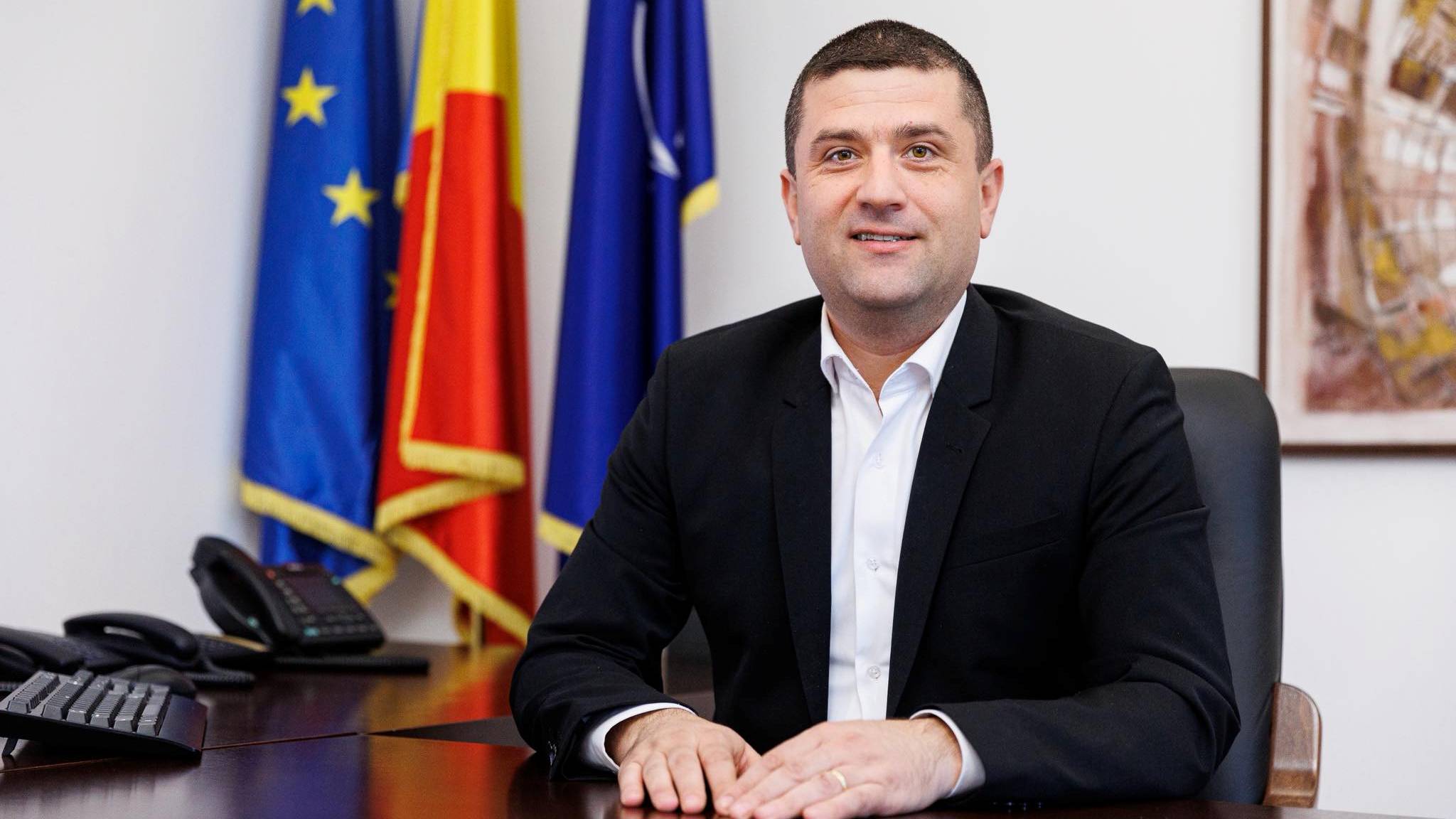 Planul Național Hotărârea Guvern Ministrului Economiei Prezentată Oficial Publicului Planul Național Hotărârea Guvern Ministrului Economiei Prezentată Oficial Publicului
