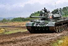 ministrul apararii cooperare italia grecia nato