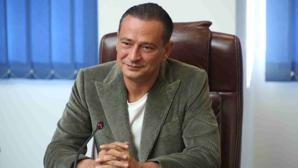 Anunturile Oficiale ULTIMA ORA Daniel Baluta Bucuresti Primaria Capitalei Anunturile Oficiale ULTIMA ORA Daniel Baluta Bucuresti Primaria Capitalei