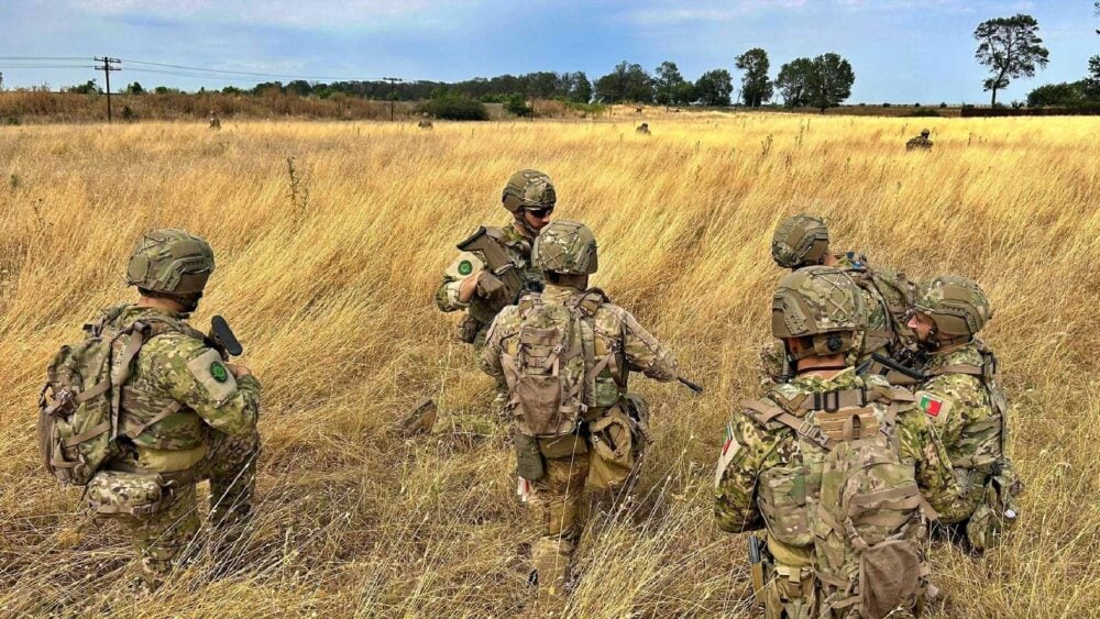 Informarile Ministerului Apararii ATACUL Rusiei Ucraina Achizitia Avioanelor F-16