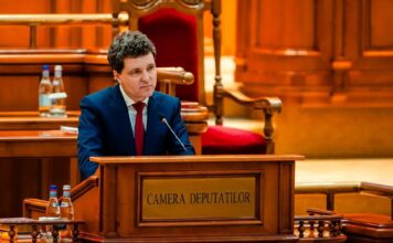 Nicușor Dan Vorbește despre Importanța Tehnologiei în Digitalizarea României nicusor dan digitalizare