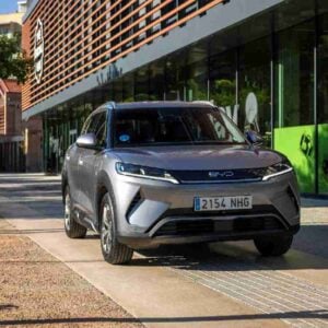 BYD Anunță Extinderea Rețelei de Service-uri Autorizate și Dealeri Auto