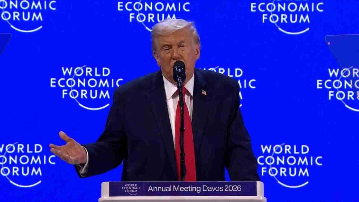 Donald Trump Fuge Razboi Iran