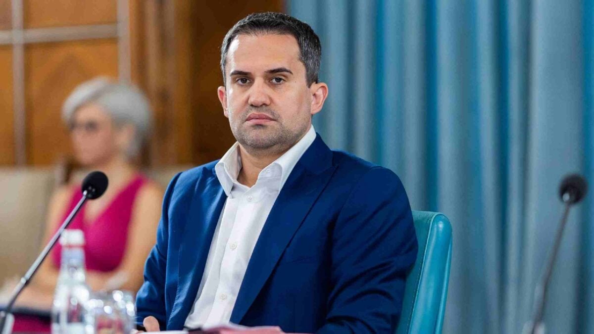 Hotarare De Guvern a Ministrului Transporturilor Cu Modificari Privind Regulile Transportului Rutier in Romania