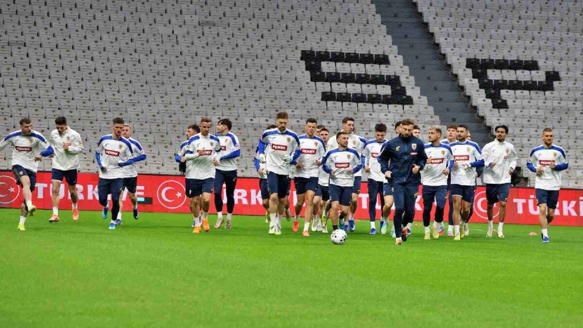 Mircea Lucescu Declaratii Romania - Turcia Mircea Lucescu Declaratii Romania - Turcia